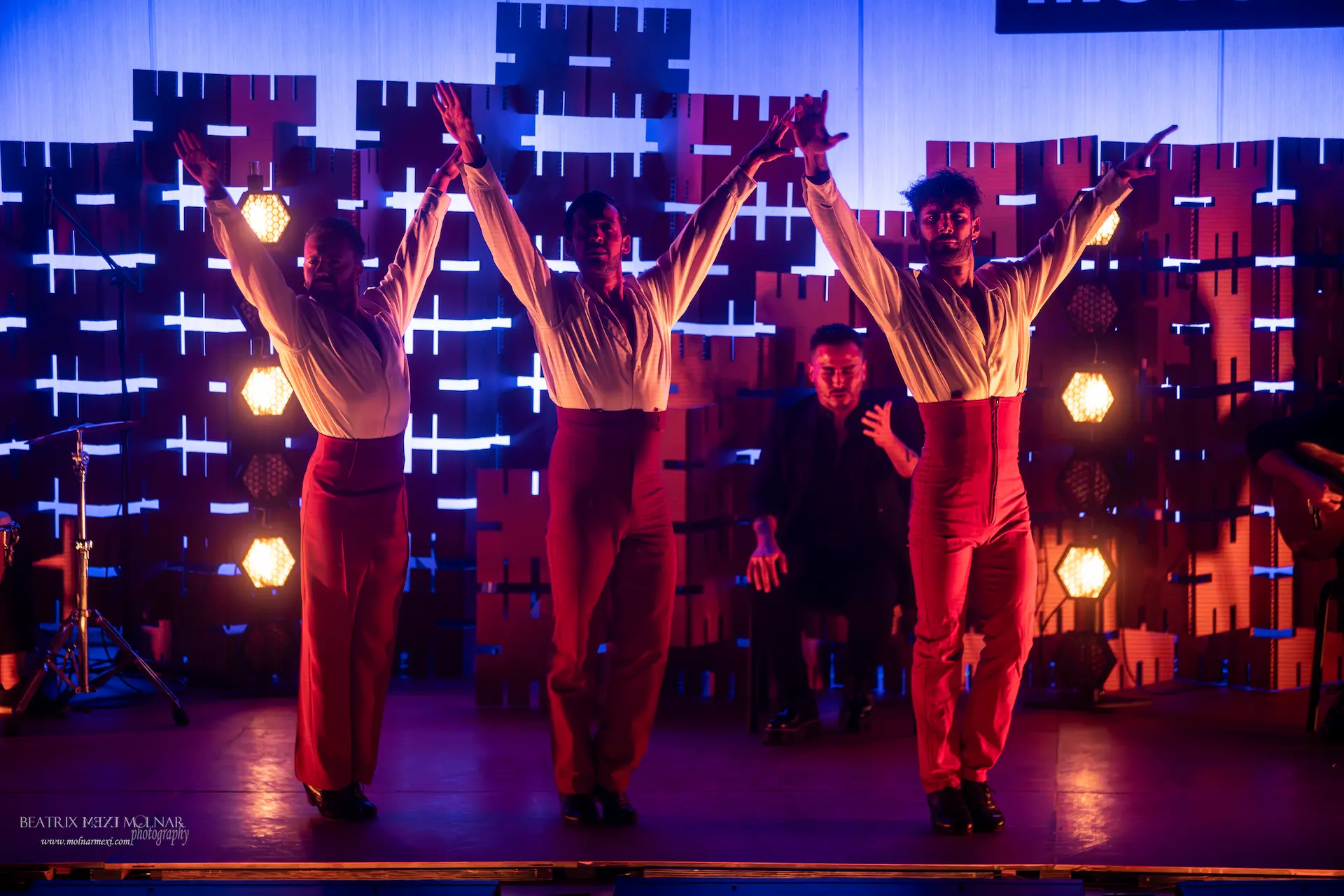 flaMENcos - Lo masculino también baila distinto - flaMENcos Show de Flamenco Wow Stage producciones - Christian Pérez